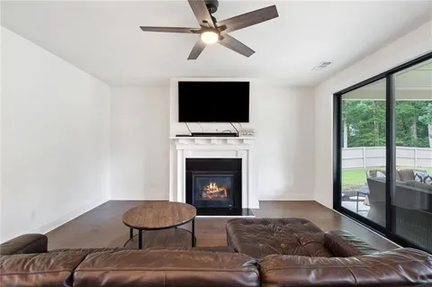 $699,900 | 2453 Oxenwood Drive Southwest, Marietta, GA 30064