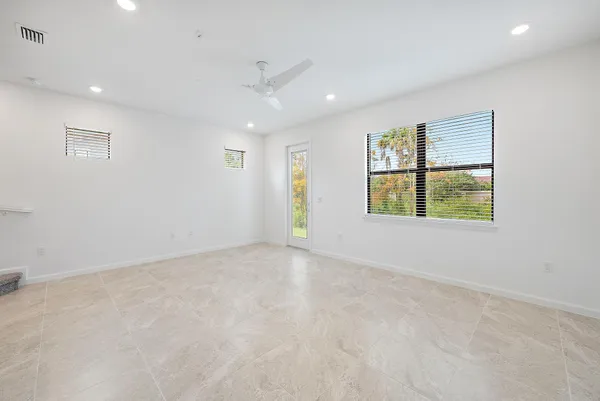 $435,000 | 501 Southwest Sally Way, Stuart, FL 34997