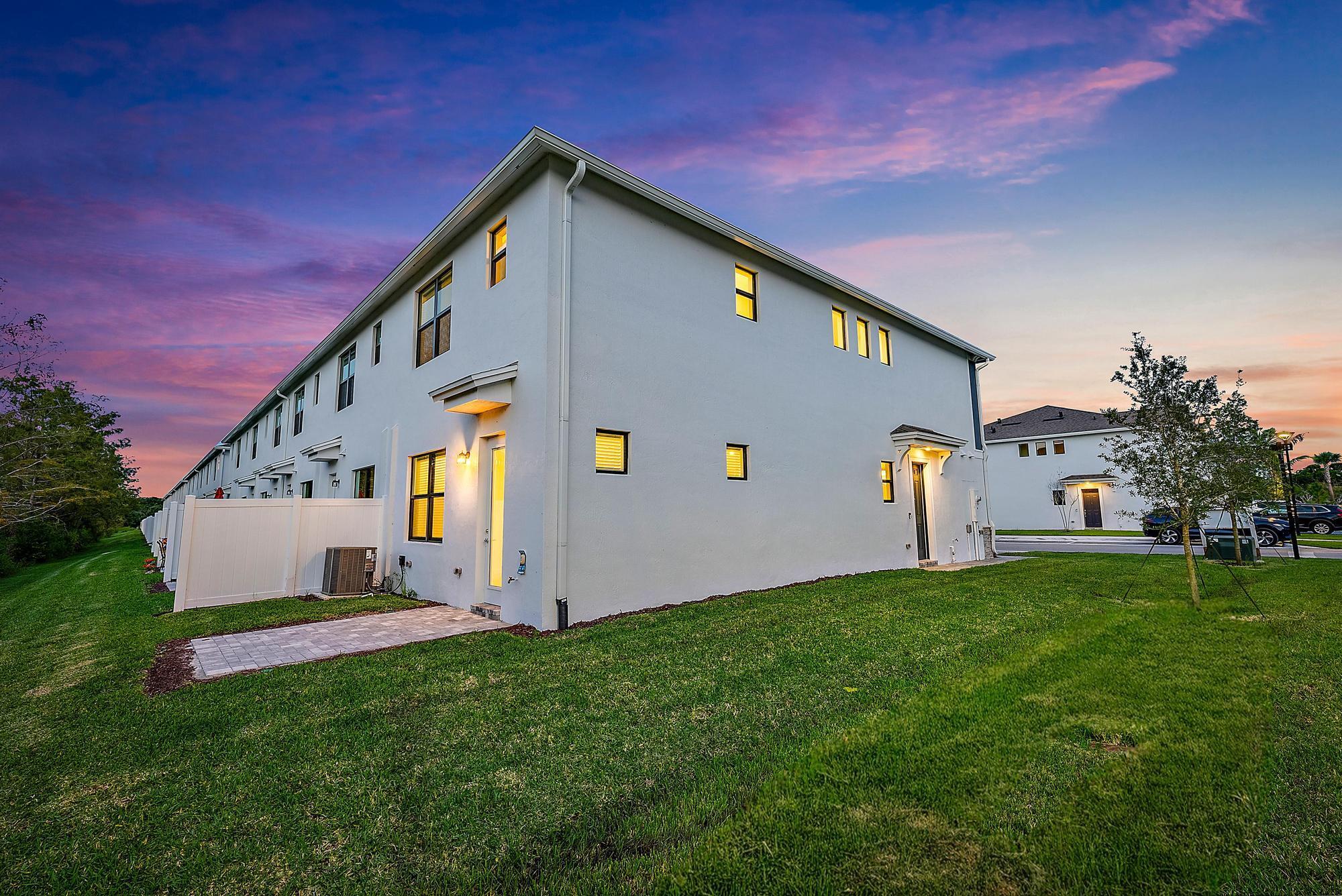 501 Southwest Sally Way Stuart, FL 34997 - Photo 50 of 54 501 SW Sally Way (42)
