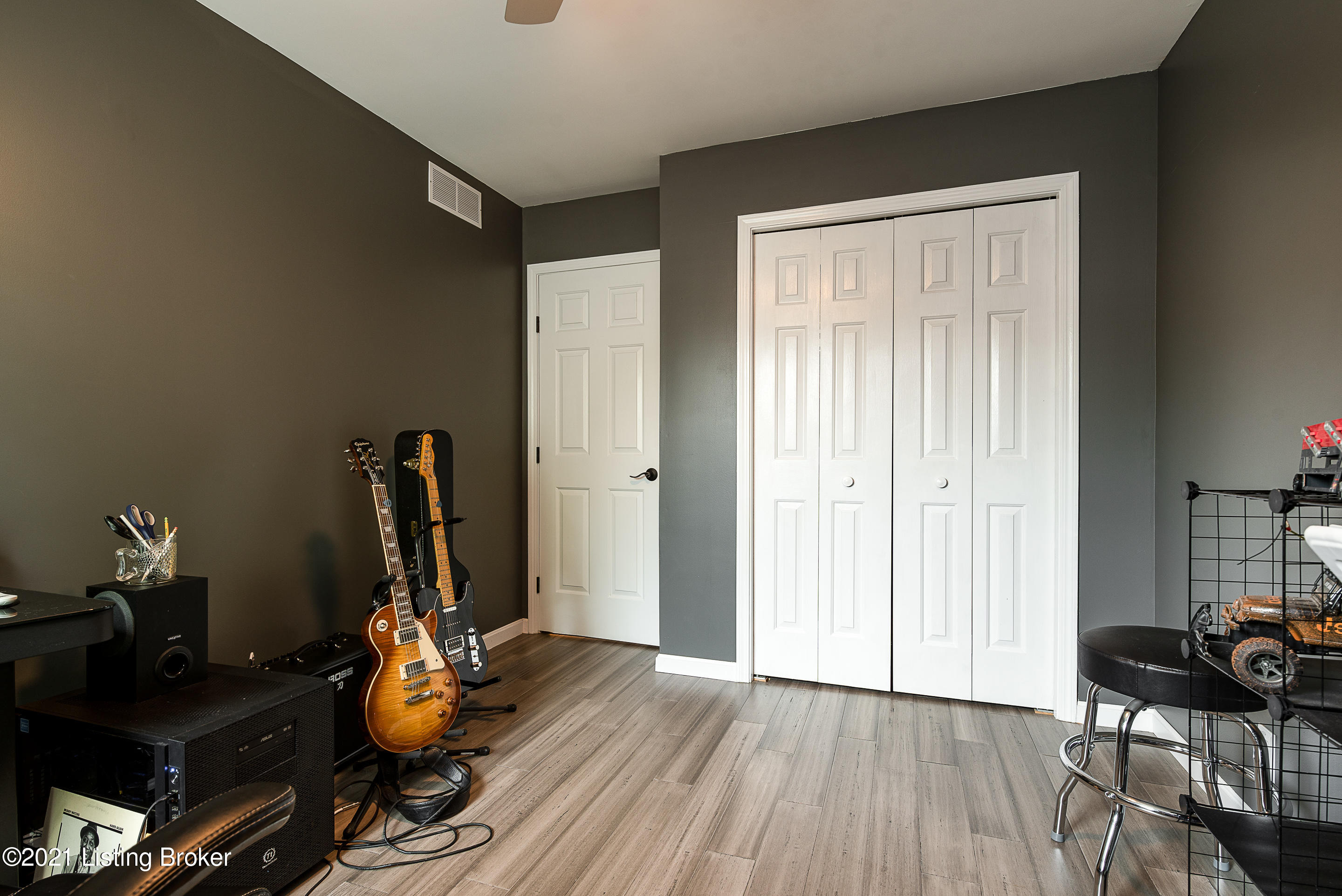 9305 Gutenberg Road Louisville, KY 40291 - Photo 28 of 28 DHI-29