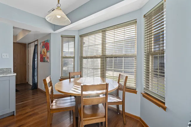 $300,000 | 13910 Cambridge Circle, Plainfield, IL 60544