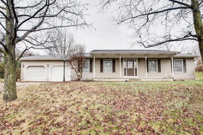 3260 Chillicothe Lancaster Road Southwest Lancaster, OH 43130 - Photo 1 of 17
