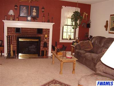 9427 Bluffton Road Fort Wayne, IN 46819 - Photo 3 of 13