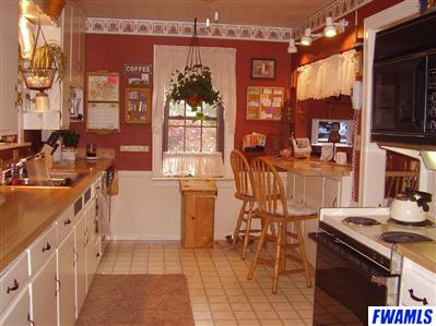 9427 Bluffton Road Fort Wayne, IN 46819 - Photo 5 of 13