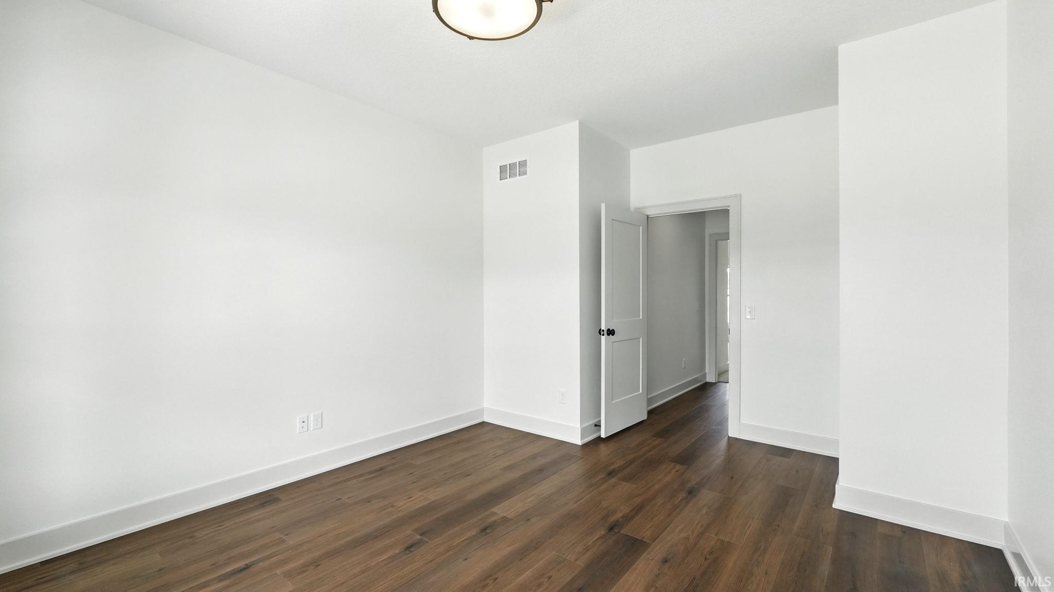 2002 Approach Drive Auburn, IN 46706 - Photo 15 of 36