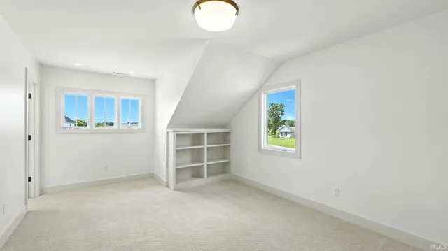 $999,900 | 2002 Approach Drive, Auburn, IN 46706