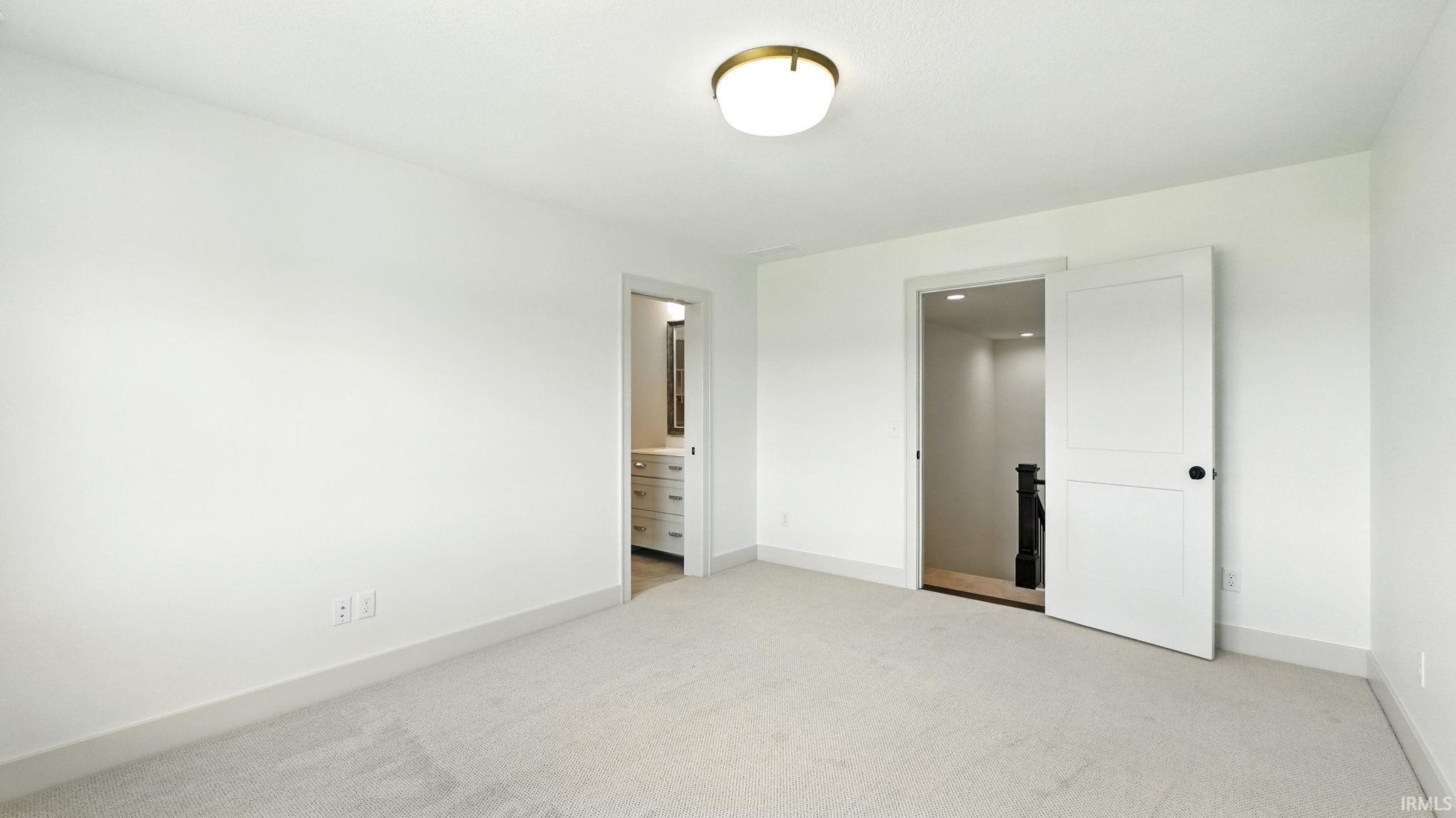 2002 Approach Drive Auburn, IN 46706 - Photo 20 of 36