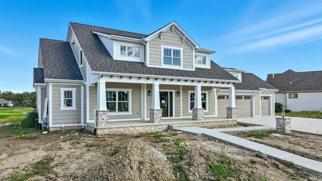 $999,900 | 2002 Approach Drive, Auburn, IN 46706