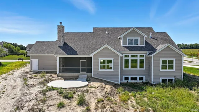 $999,900 | 2002 Approach Drive, Auburn, IN 46706