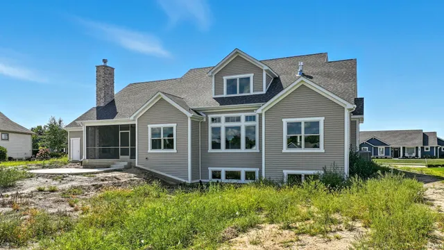 $999,900 | 2002 Approach Drive, Auburn, IN 46706