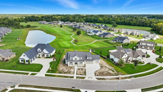 $999,900 | 2002 Approach Drive, Auburn, IN 46706