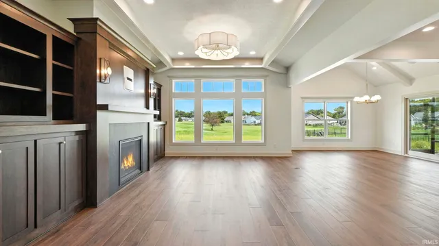 $999,900 | 2002 Approach Drive, Auburn, IN 46706