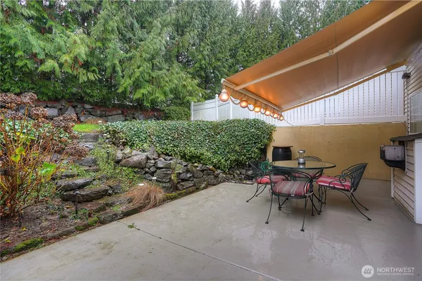 $525,000 | 1971 South 368th Place, Unit 902, Federal Way, WA 98003