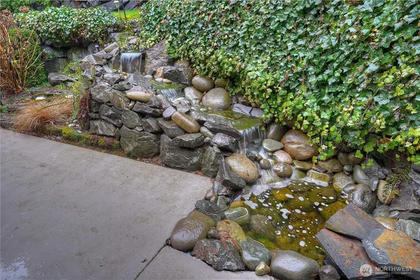 $525,000 | 1971 South 368th Place, Unit 902, Federal Way, WA 98003