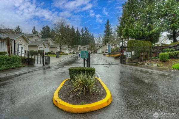 $525,000 | 1971 South 368th Place, Unit 902, Federal Way, WA 98003