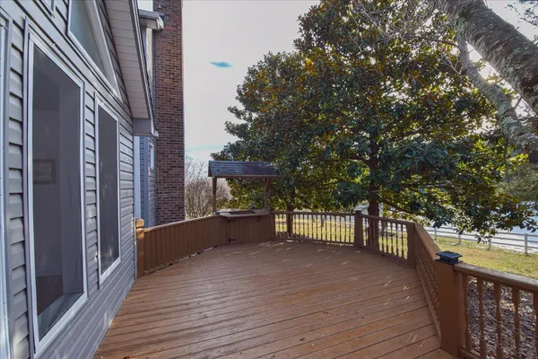 $630,500 | 146 Hill Drive, Fincastle, VA 24090