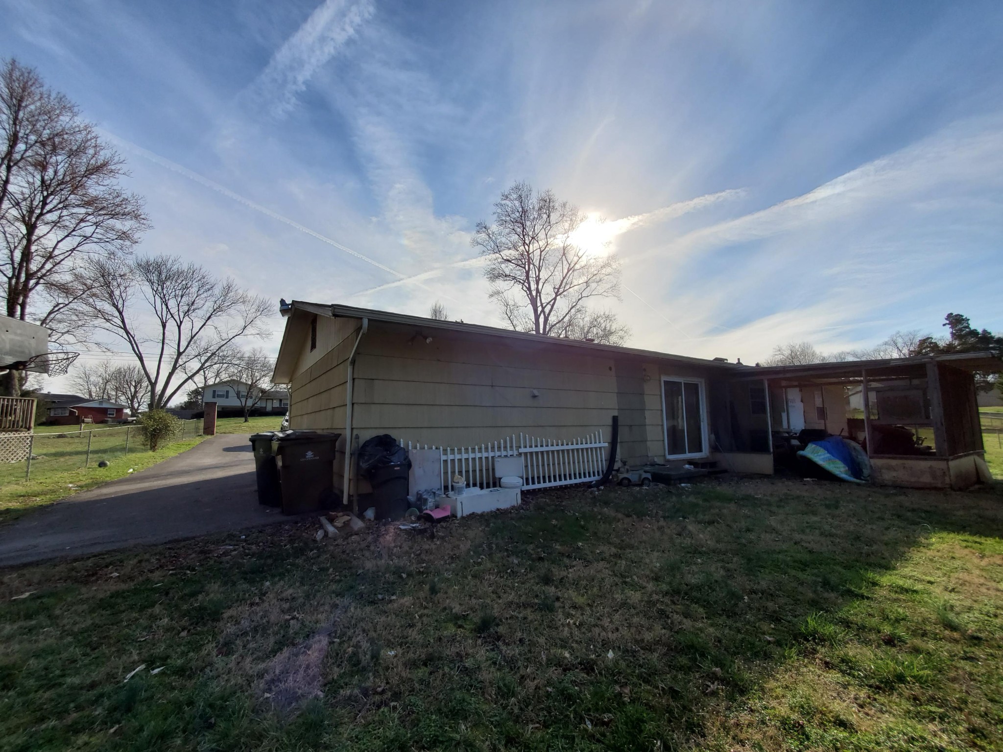 3227 Lineback Road Northwest Knoxville, TN 37921 - Photo 7 of 9 a view of a house with backyard and garden