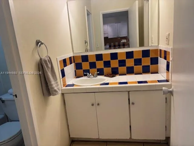 $2,300 | 100 Lincoln Road, Unit 512, Miami Beach, FL 33139