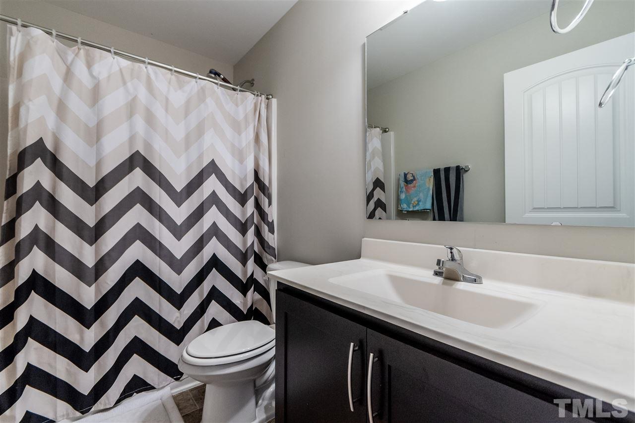 27 Mariners Point Way Garner, NC 27529 - Photo 16 of 30 Gallery Image 16