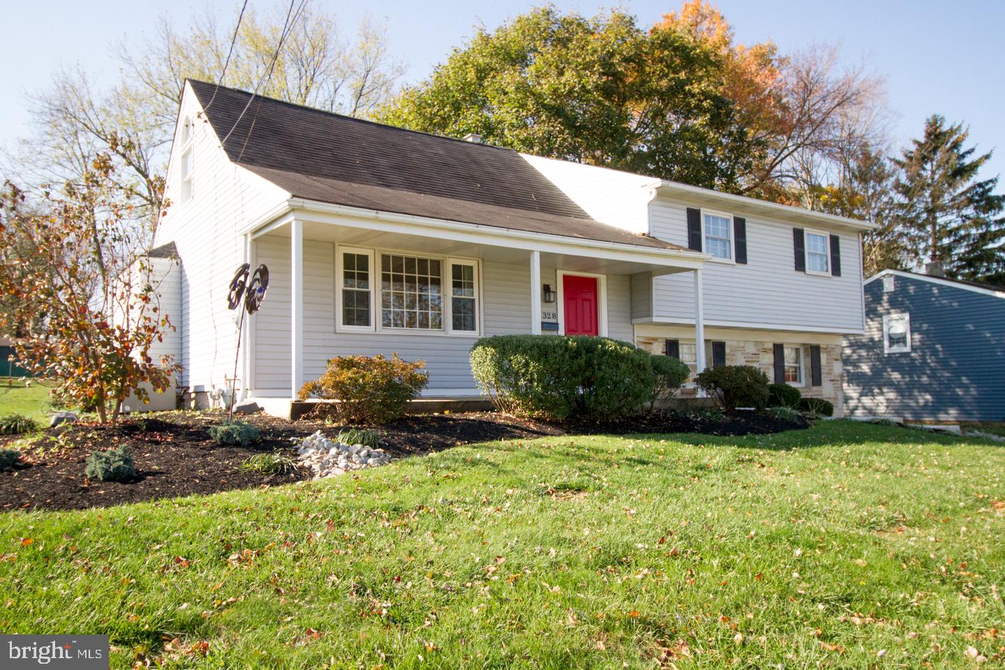 1328 Nevarc Road Warminster, PA 18974 - Photo 1 of 39 Front left