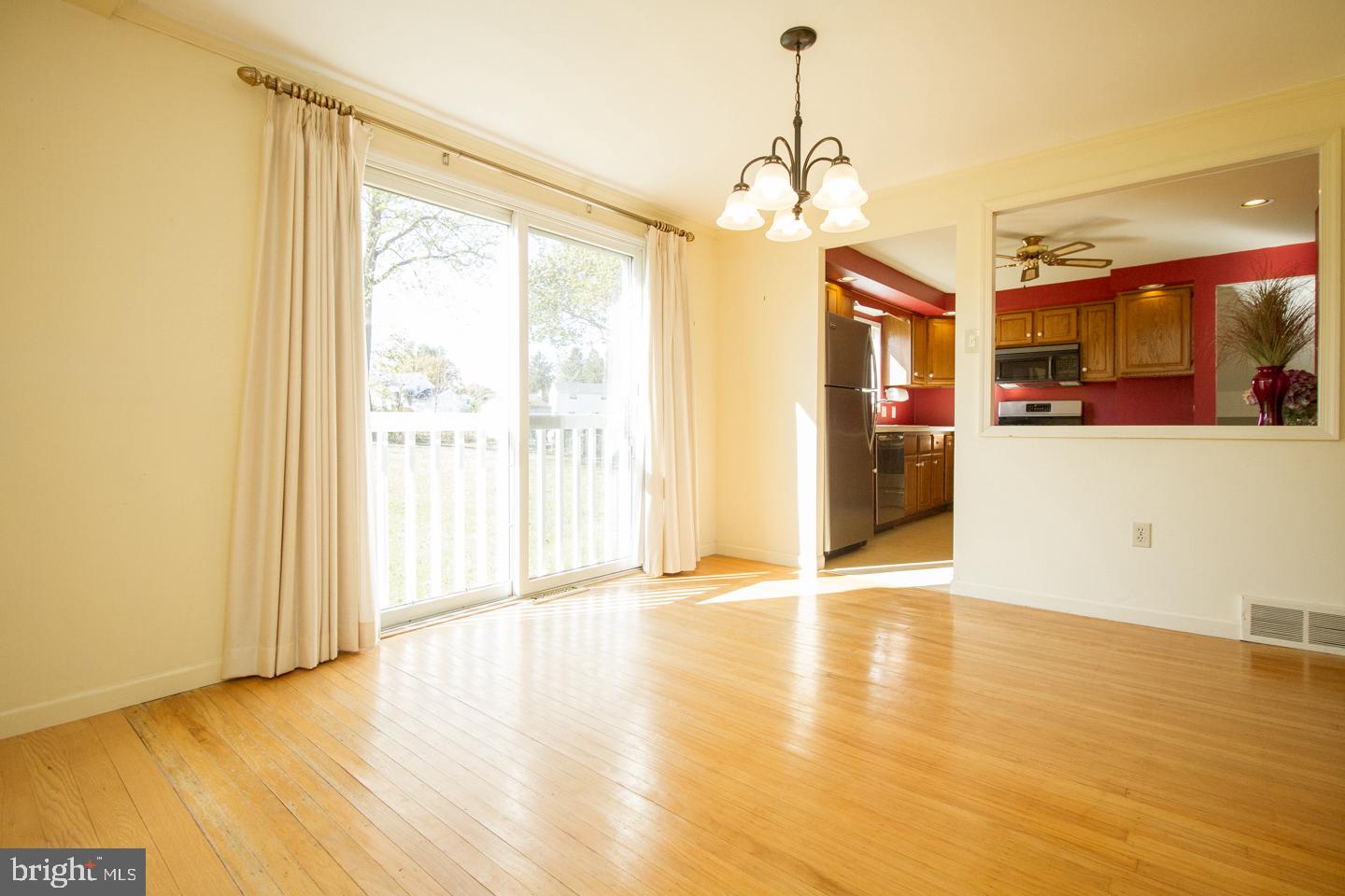 1328 Nevarc Road Warminster, PA 18974 - Photo 11 of 39 Dining Room Pass-thru from Kitchen
