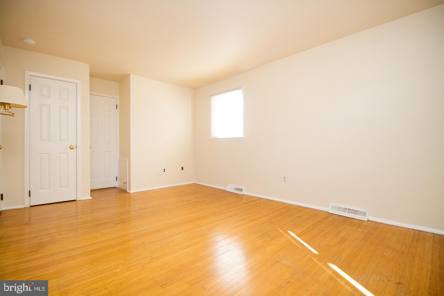 1328 Nevarc Road Warminster, PA 18974 - Photo 20 of 39 Bedroom #1 personal door to Hall Bath