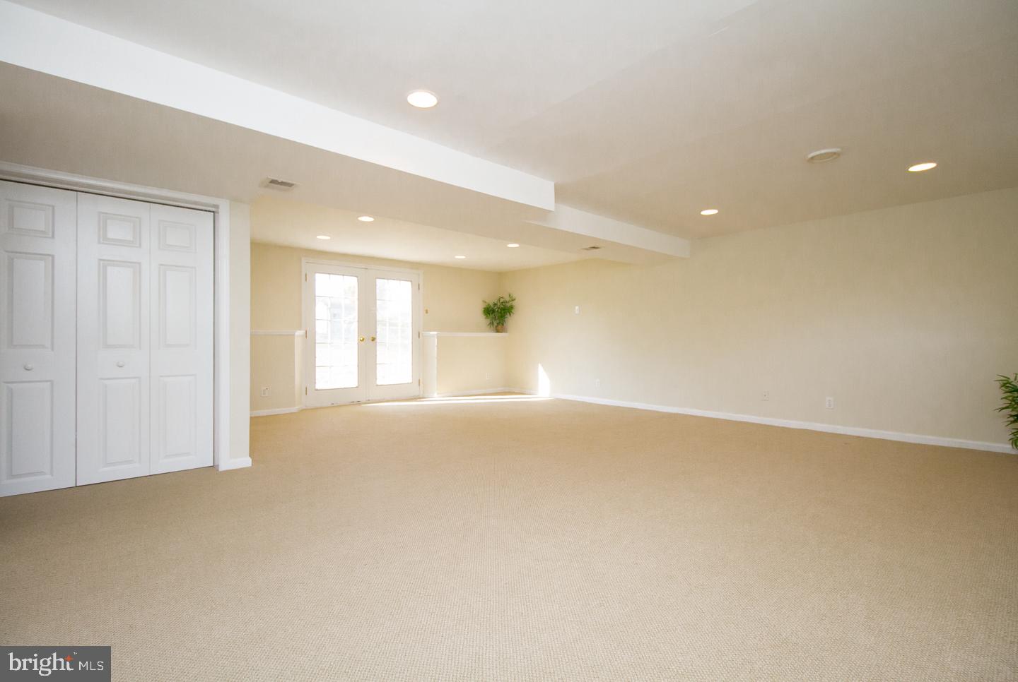 1328 Nevarc Road Warminster, PA 18974 - Photo 32 of 39 Large Daylight Family Room
