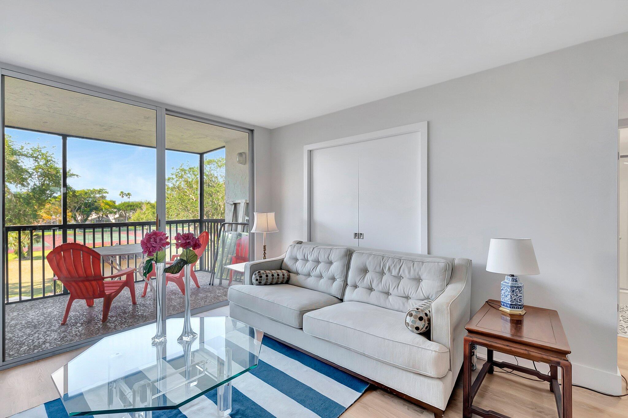 5260 Northwest 2nd Avenue, Unit 304 Boca Raton, FL 33487 - Photo 8 of 36 9-web-or-mls-DSC_4880
