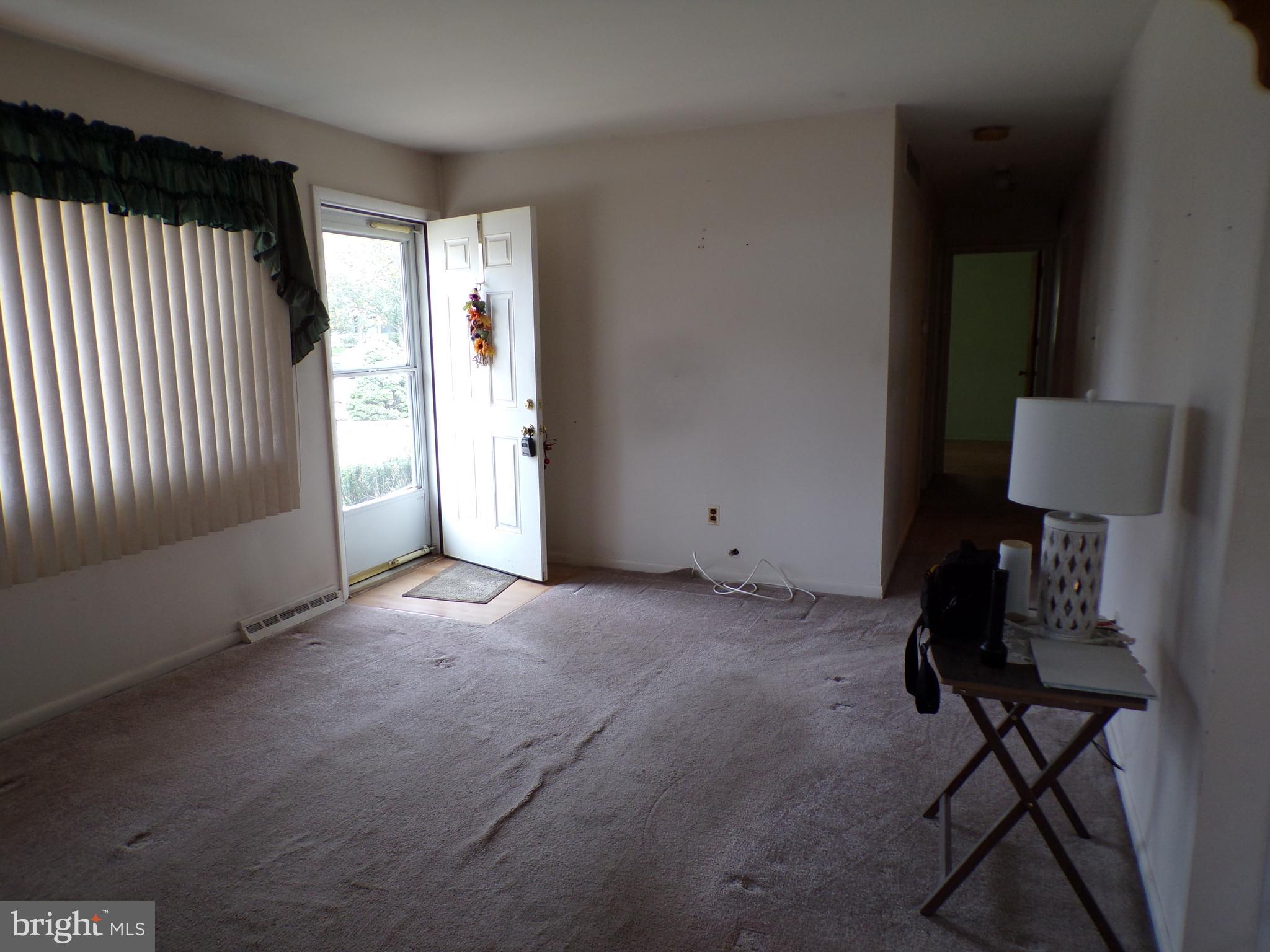 318 Chestnut Street Delran, NJ 08075 - Photo 2 of 27