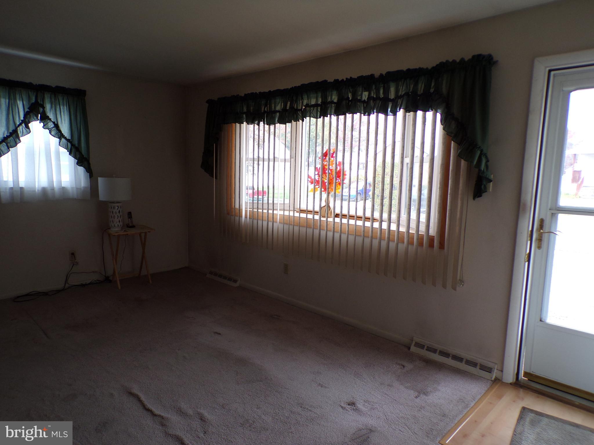 318 Chestnut Street Delran, NJ 08075 - Photo 6 of 27