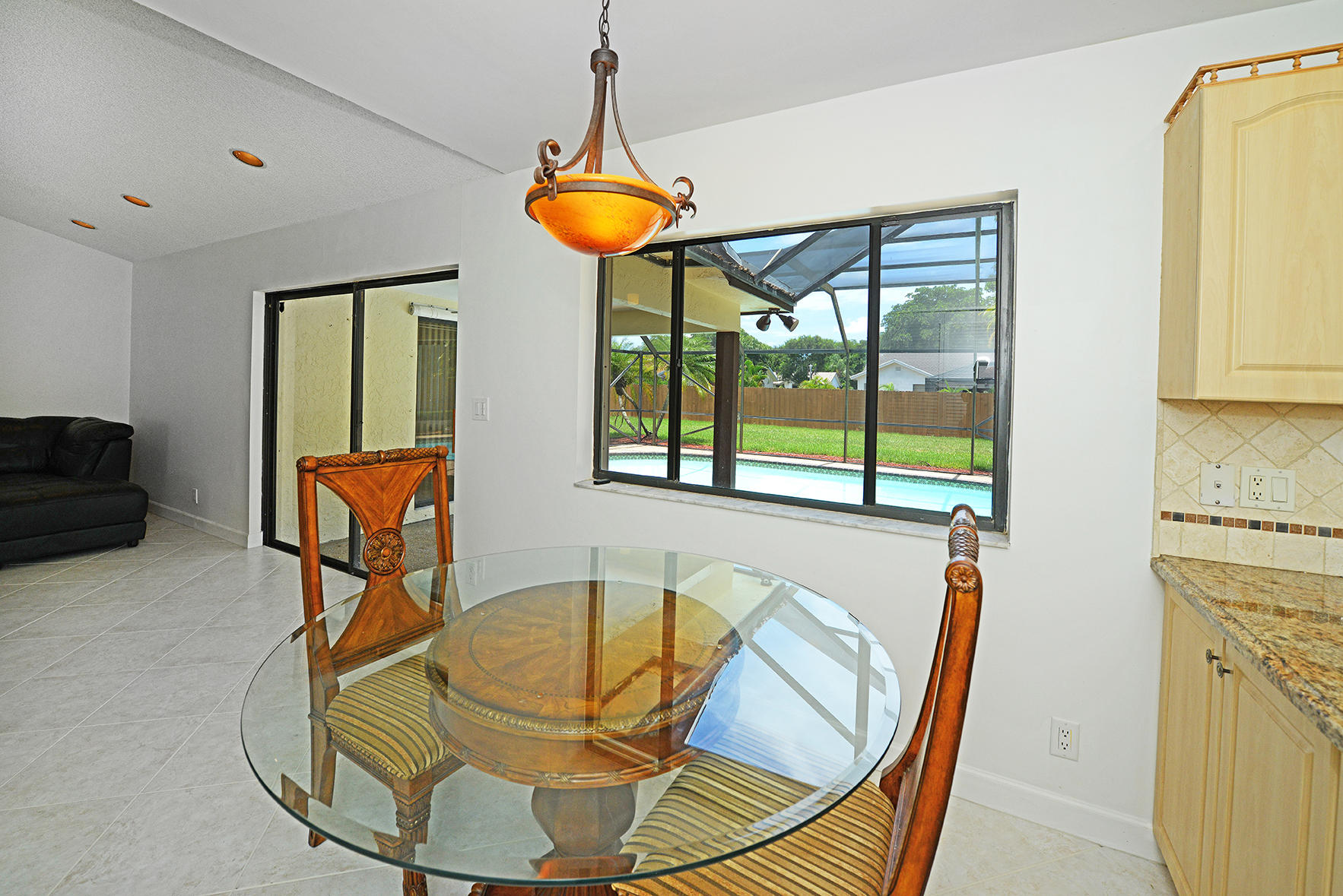 18360 104th Terrace South Boca Raton, FL 33498 - Photo 17 of 51 Breakfast nook