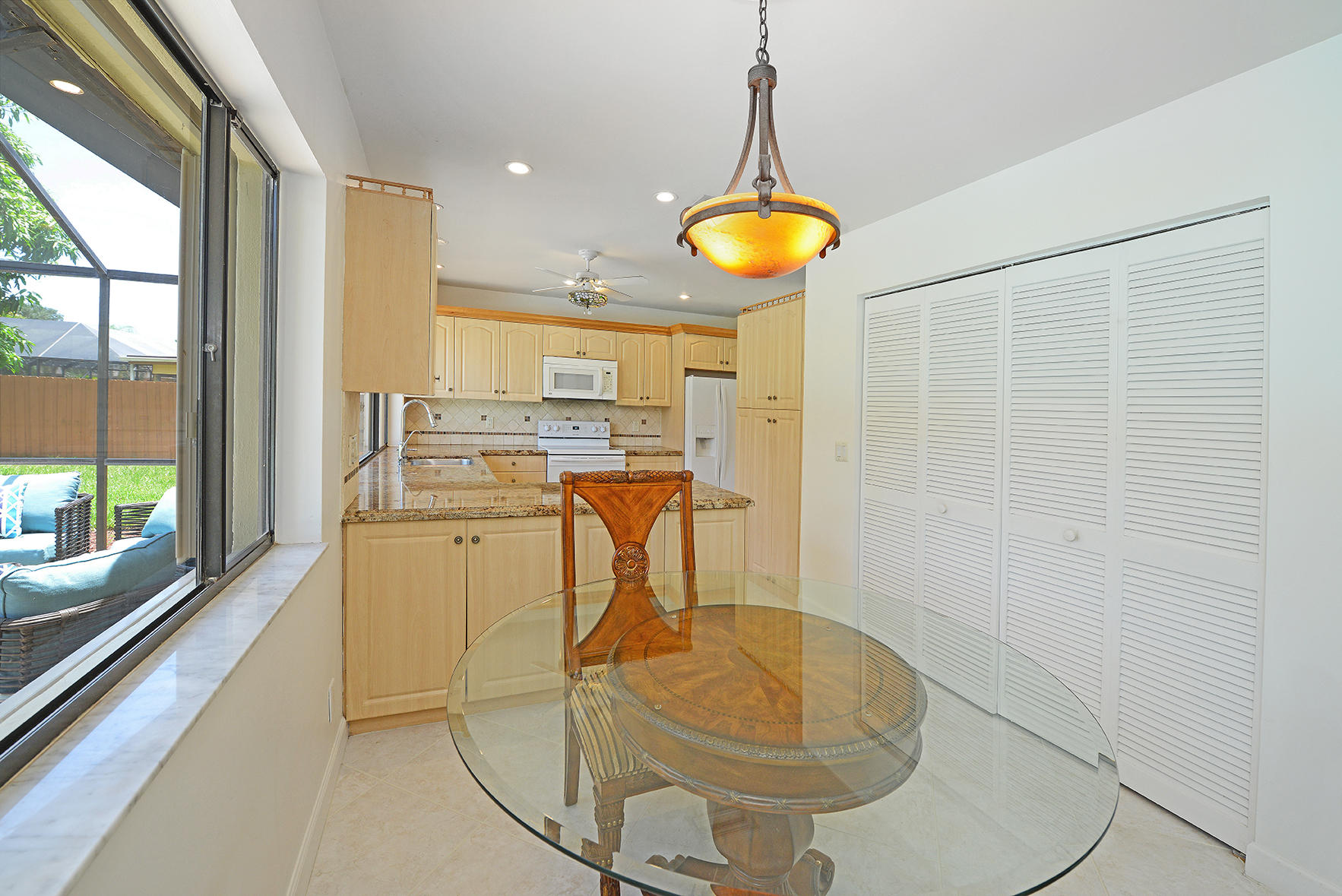 18360 104th Terrace South Boca Raton, FL 33498 - Photo 18 of 51 Breakfast nook