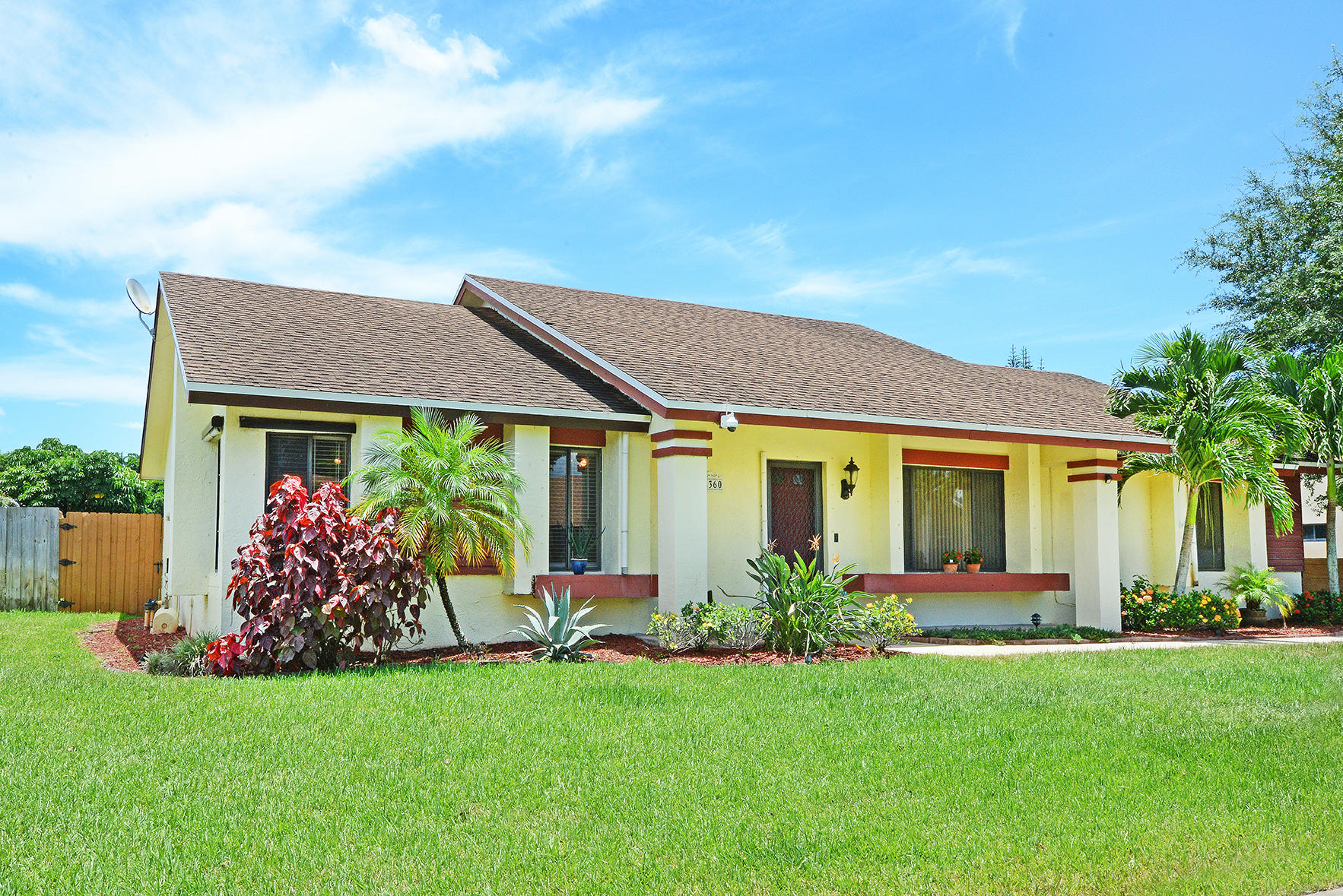 18360 104th Terrace South Boca Raton, FL 33498 - Photo 4 of 51 Exterior front