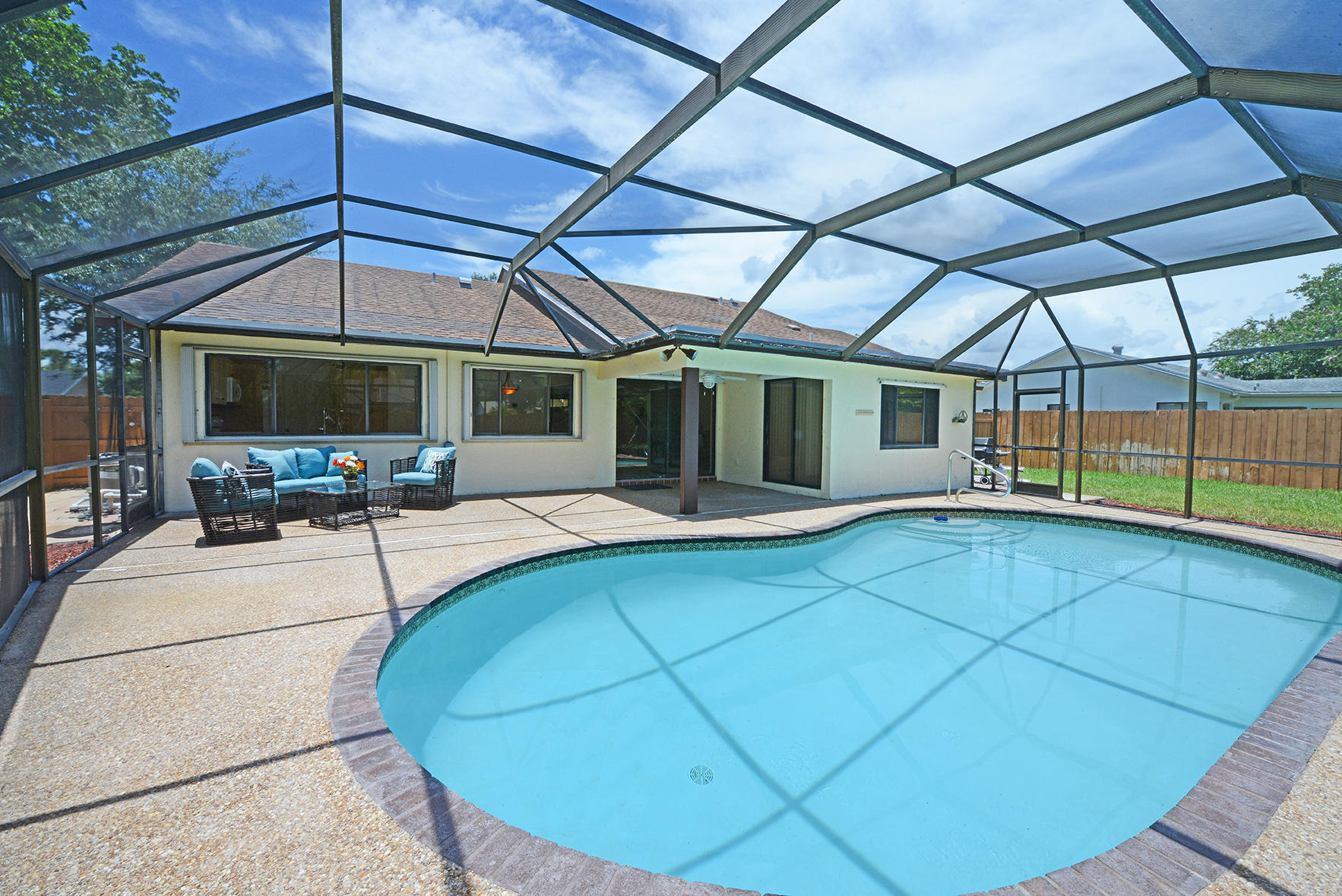 18360 104th Terrace South Boca Raton, FL 33498 - Photo 41 of 51 Pool