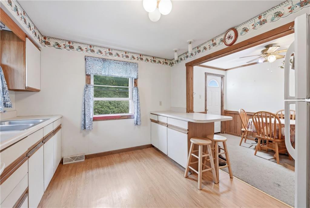 7 Old Fredonia Road Mercer, PA 16137 - Photo 11 of 38