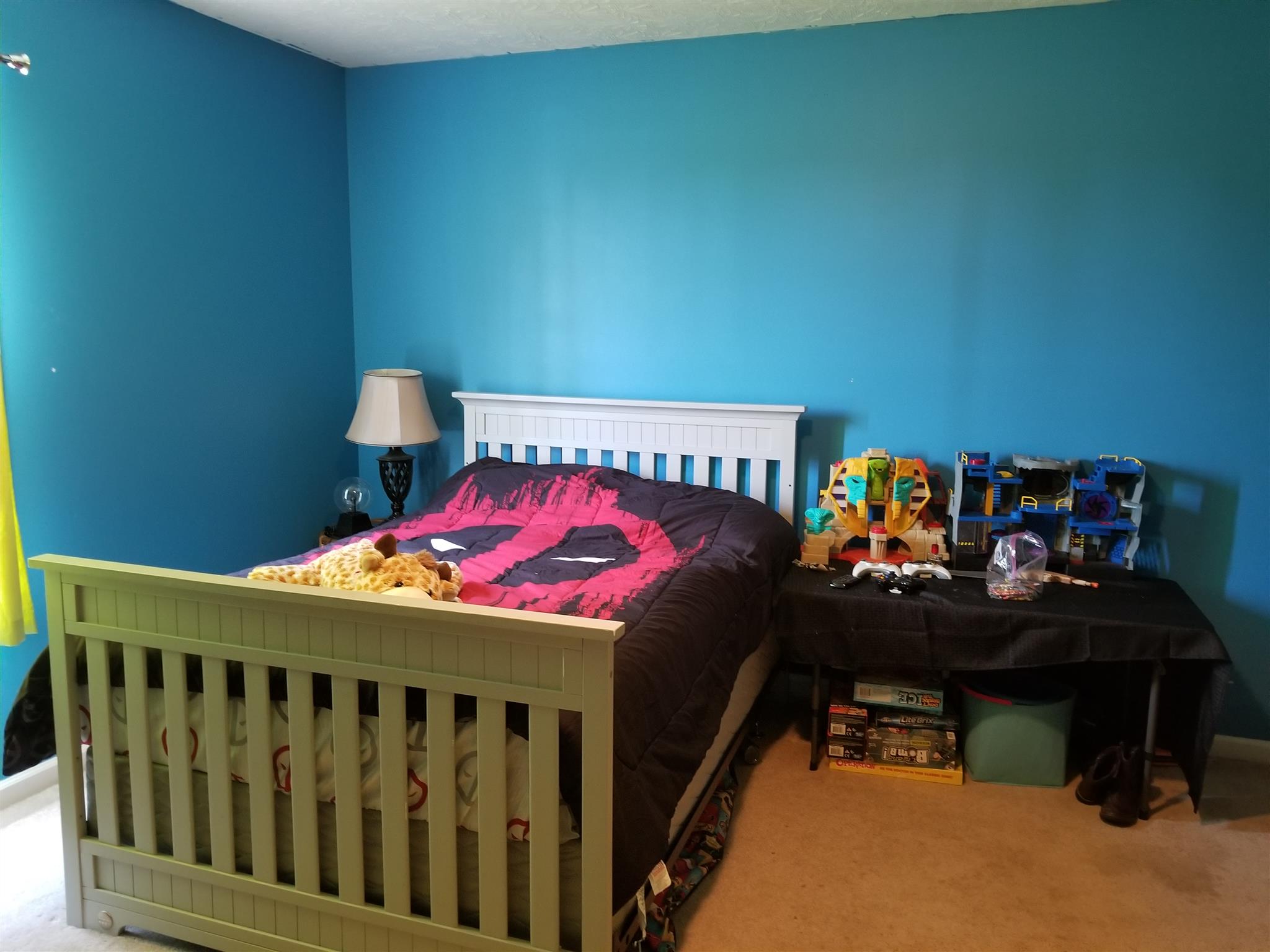 292 Trent Road Lafayette, TN 37083 - Photo 10 of 16 Large guest bedroom.