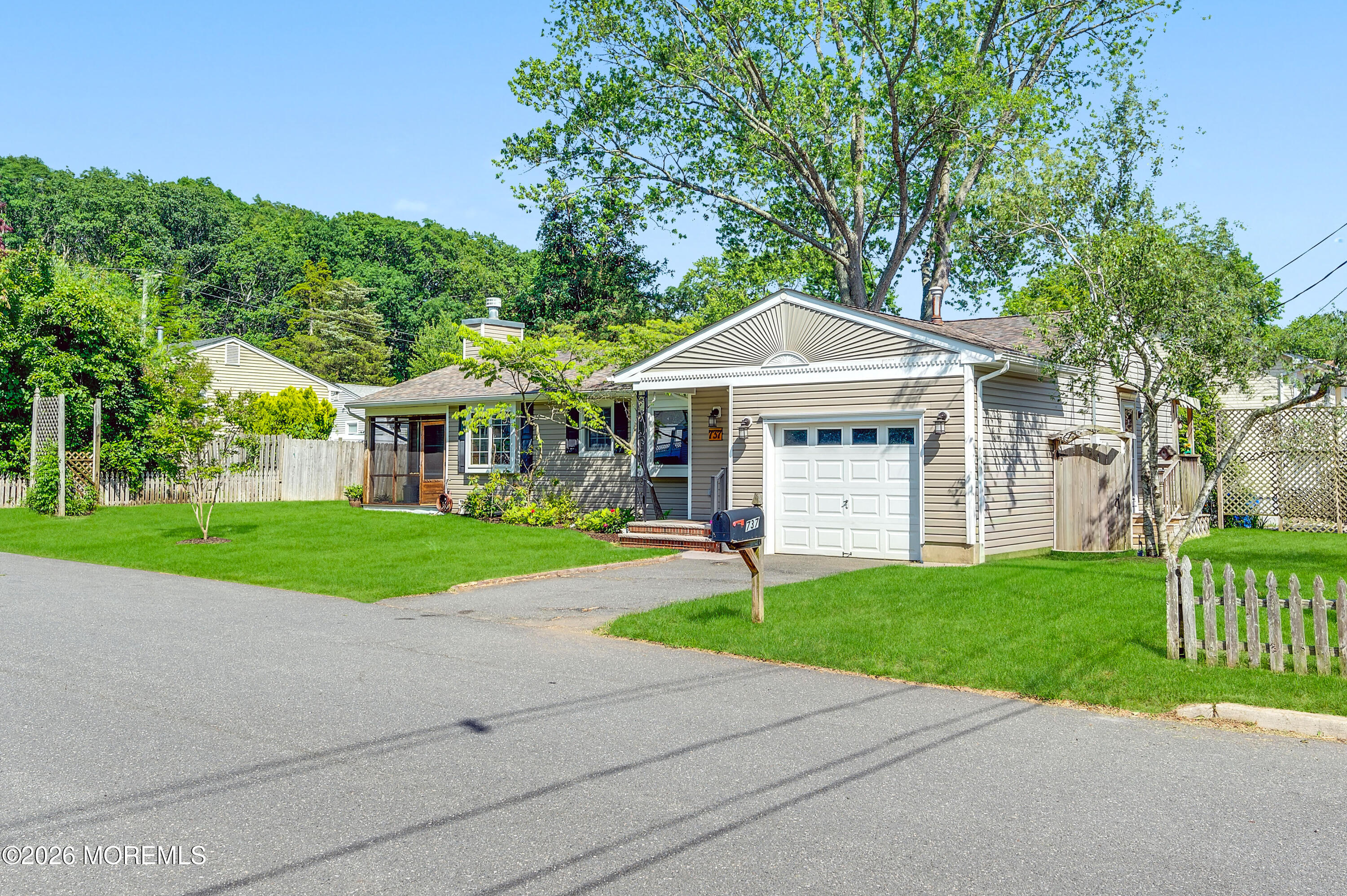 737 Croy Road Brick, NJ 08724 - Photo 19 of 32 Front 2