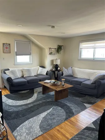$10,000 | 644 East Olive Street, Unit UPPR, Long Beach, NY 11561