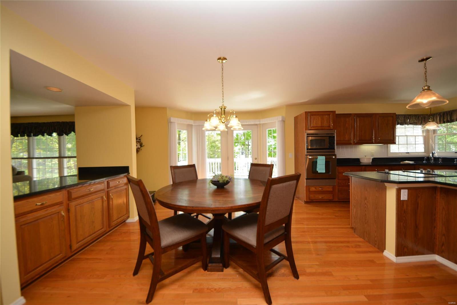 2529 Maple Tree Drive St. Charles, MO 63303 - Photo 15 of 42