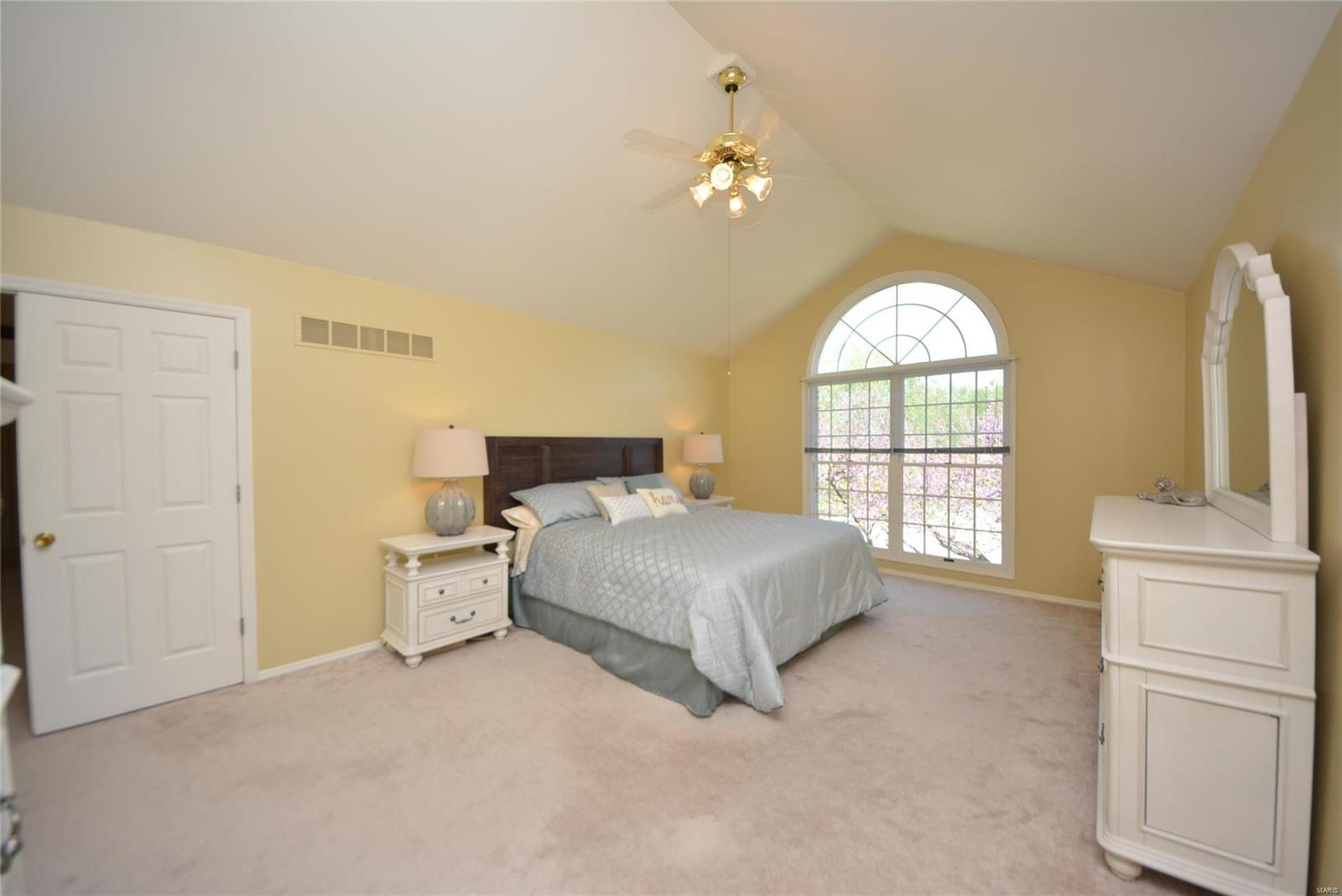 2529 Maple Tree Drive St. Charles, MO 63303 - Photo 20 of 42