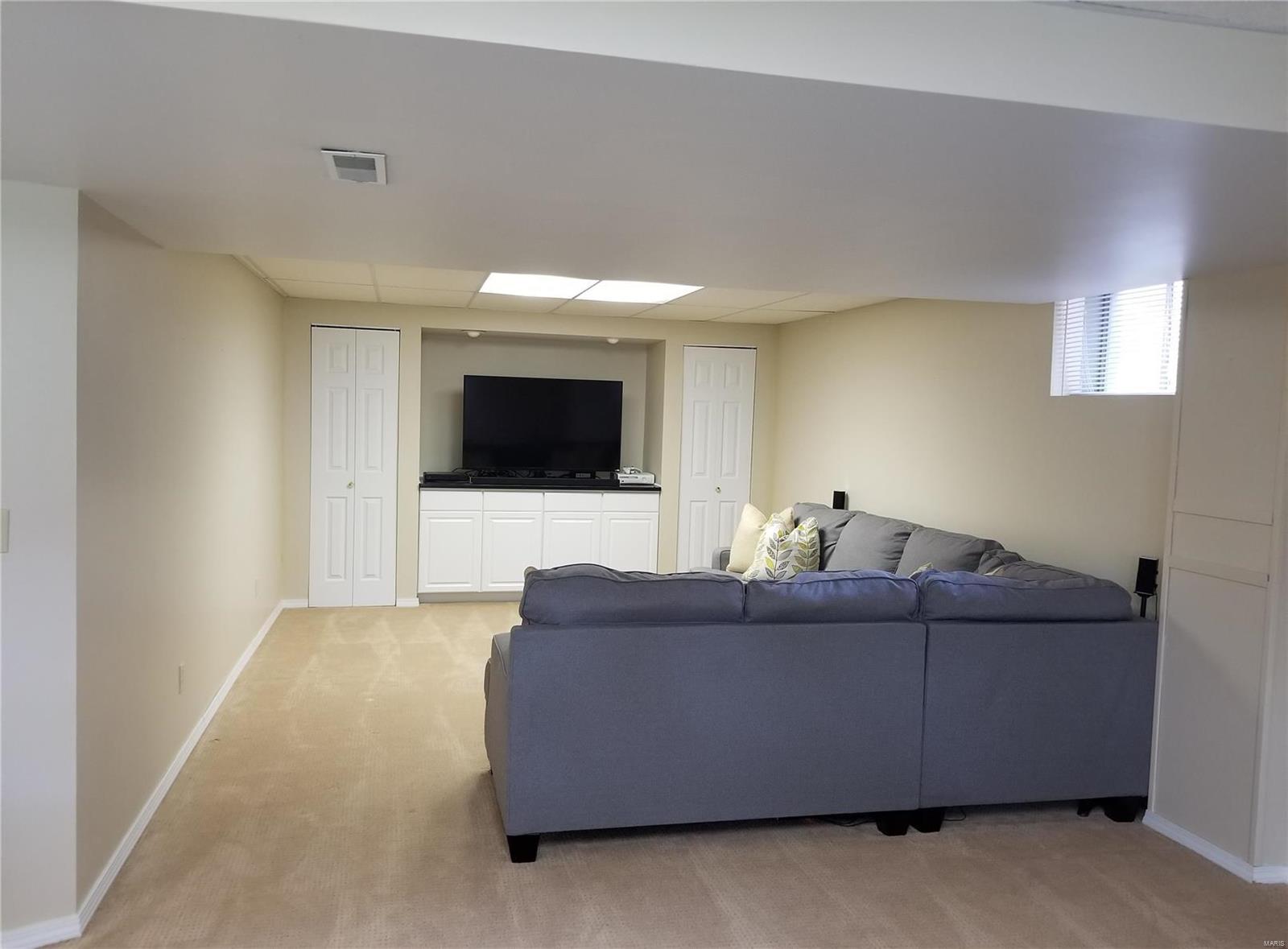 2529 Maple Tree Drive St. Charles, MO 63303 - Photo 32 of 42