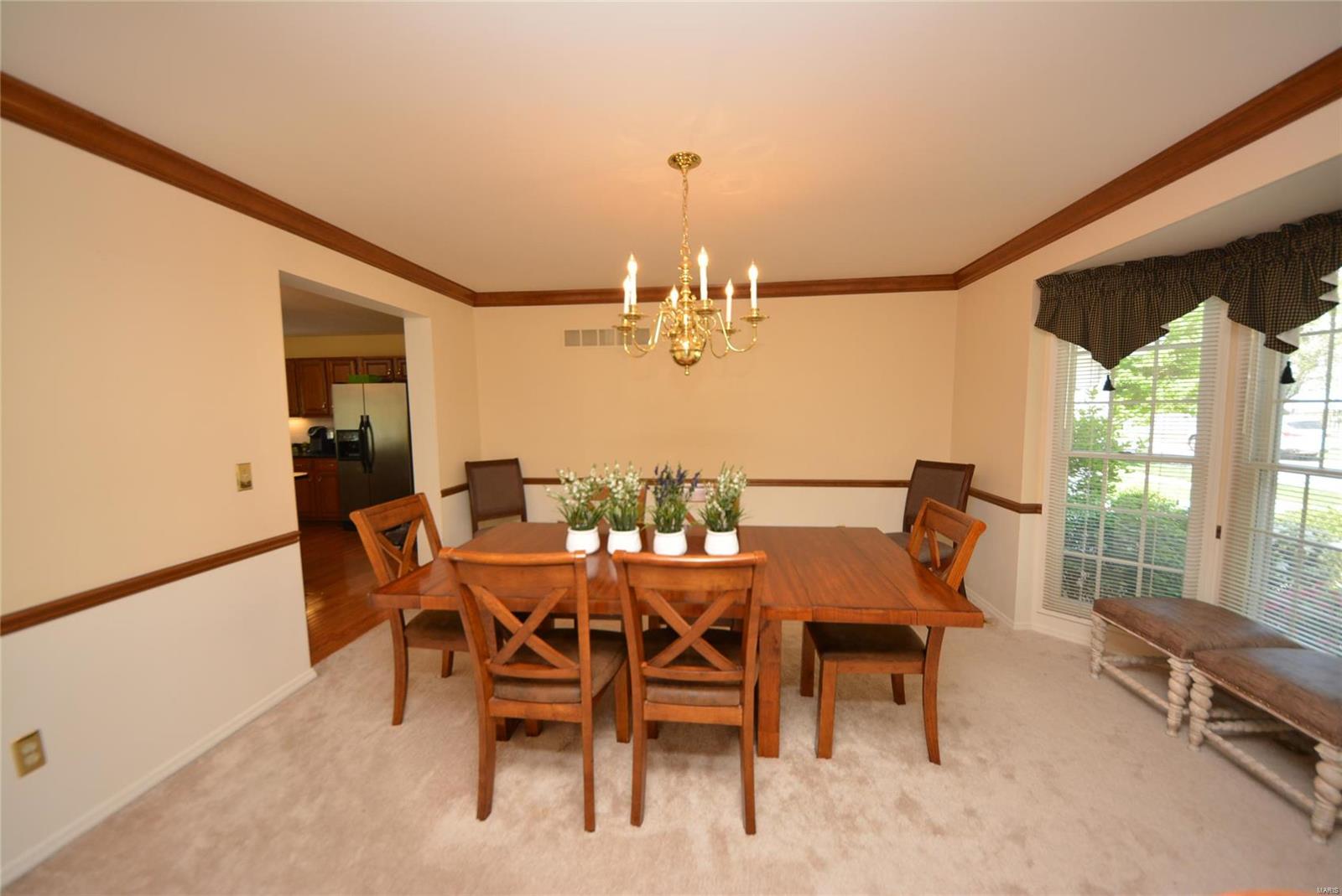 2529 Maple Tree Drive St. Charles, MO 63303 - Photo 5 of 42