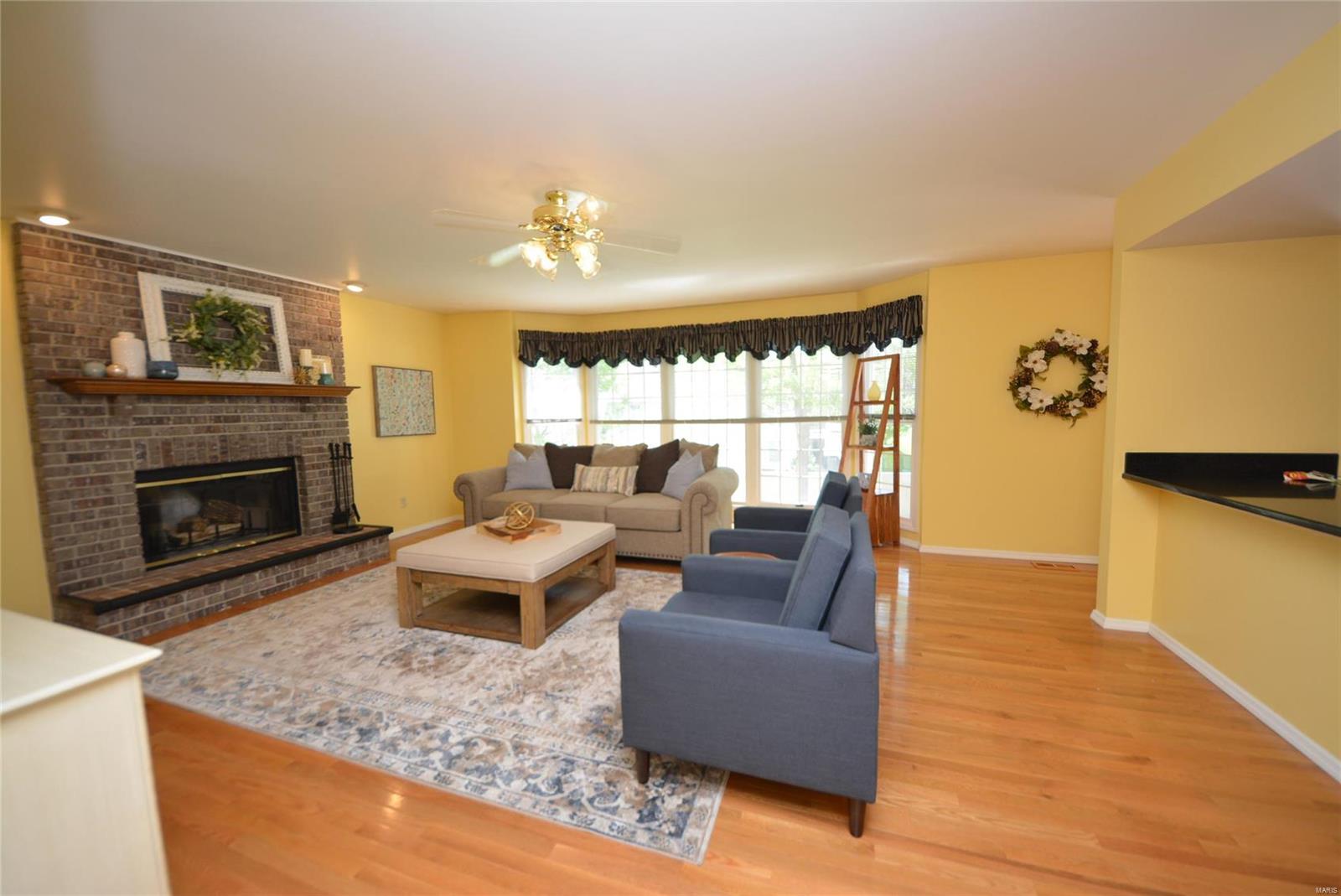 2529 Maple Tree Drive St. Charles, MO 63303 - Photo 7 of 42