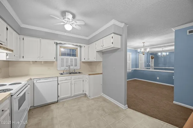 $189,900 | 70 Barnes Street, Greenville, NC 27858