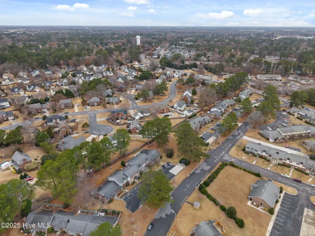 $189,900 | 70 Barnes Street, Greenville, NC 27858