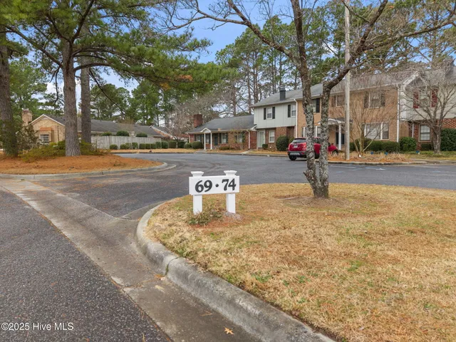 $189,900 | 70 Barnes Street, Greenville, NC 27858