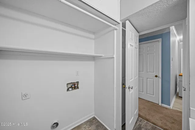 $189,900 | 70 Barnes Street, Greenville, NC 27858