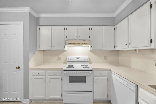 $189,900 | 70 Barnes Street, Greenville, NC 27858