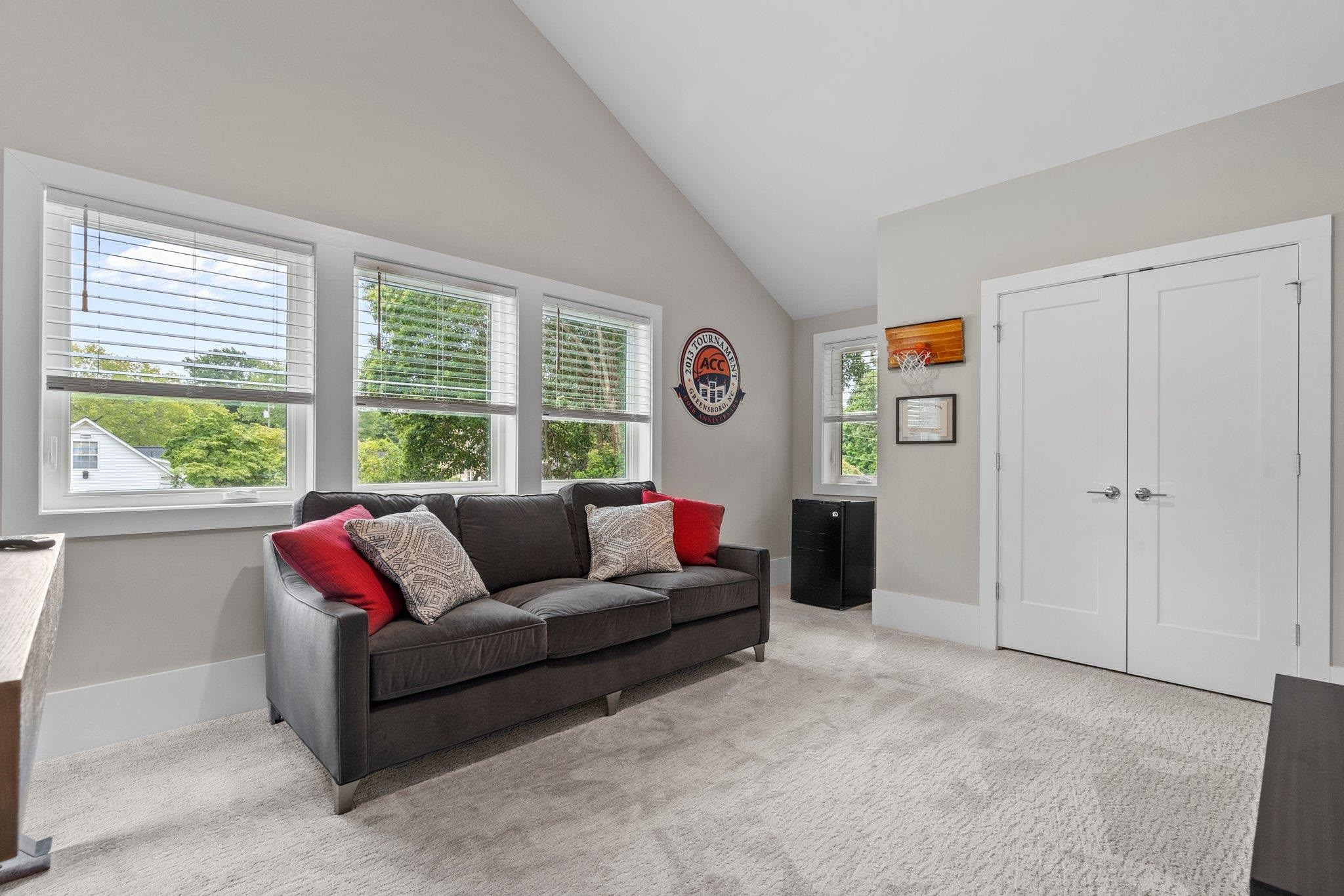 519 Heather Drive Raleigh, NC 27606 - Photo 22 of 51 Photo 22