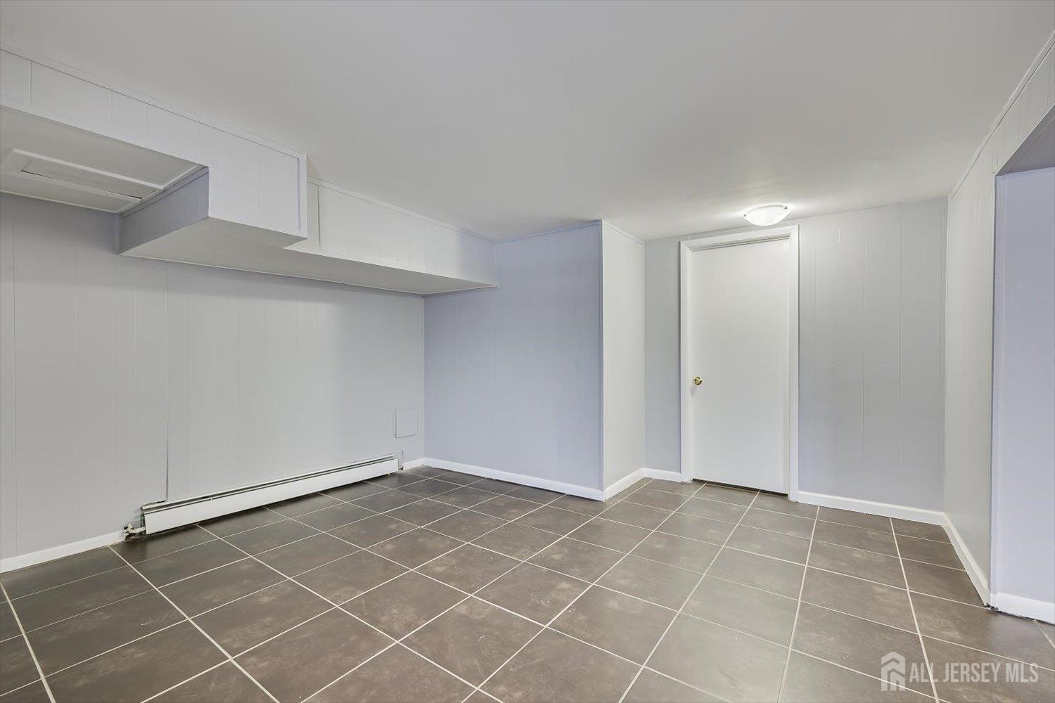 2 Garfield Park Edison, NJ 08837 - Photo 6 of 21 a view of an empty room